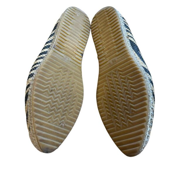 Stuart Weitzman Zebra Print Striped Raffia Espadrilles Flats - Picture 6 of 10